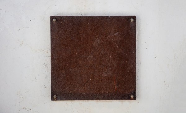 Quelle plaque professionnelle choisir ?